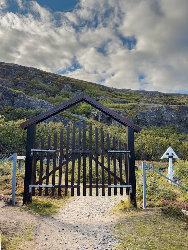 Friedhof an der König Oscar II Kapelle